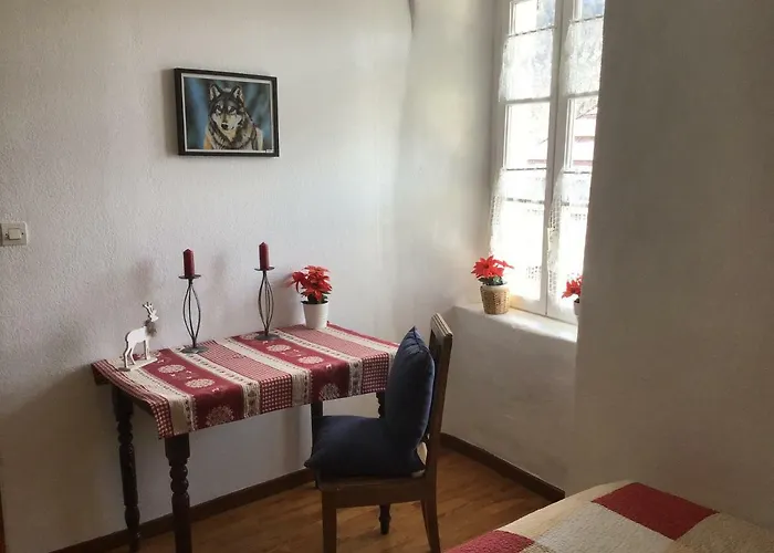 Les Gentianes Ла-Фу