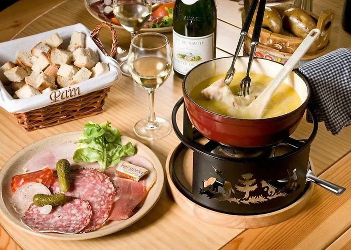 Отель Les Gentianes