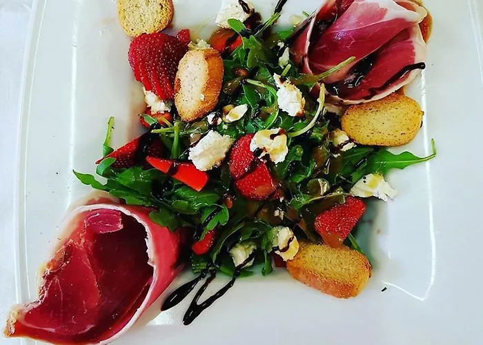 Les Gentianes Отель Ла-Фу